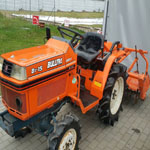 Минитрактор производства Японии Kubota Bulltra B1-15DT