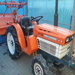Минитрактор производства Японии Kubota B1600DT